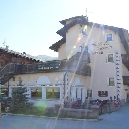 Hotel Victoria Livigno Buitenkant foto