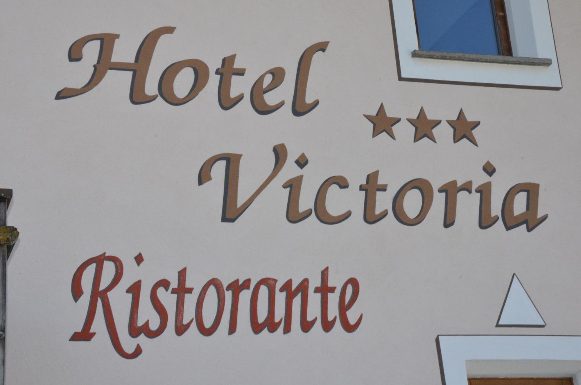 Hotel Victoria Livigno Buitenkant foto